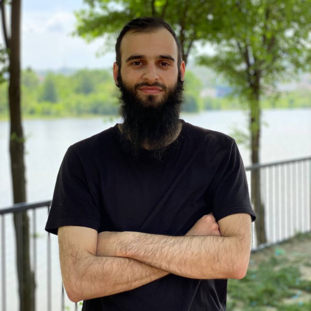 Shkelqim Zahiti - Developer